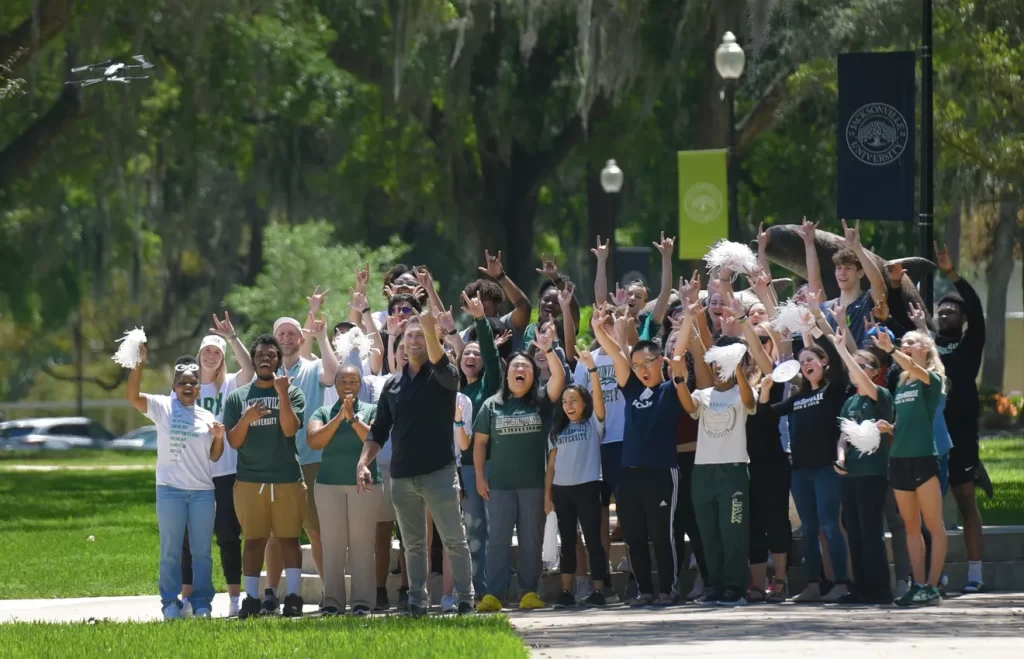 jacksonville university campus tours